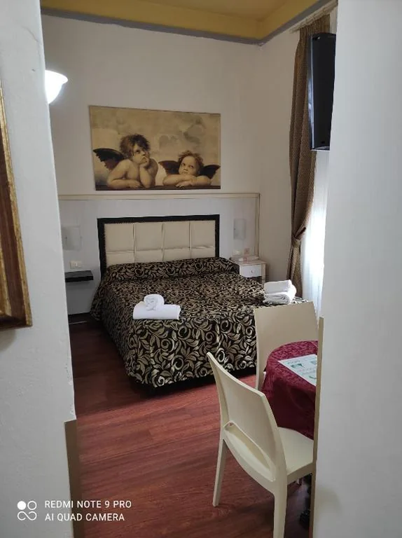 Economy Double Room — Florence Room B&B