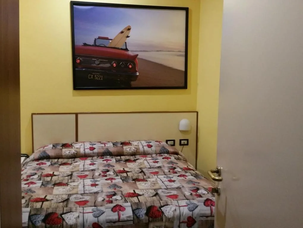 Economy Double Room — Hotel Il Giardino