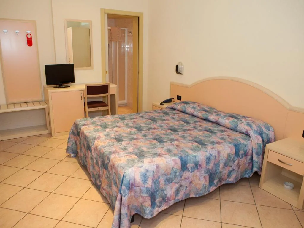 Camera Matrimoniale Economy — Hotel Sileoni