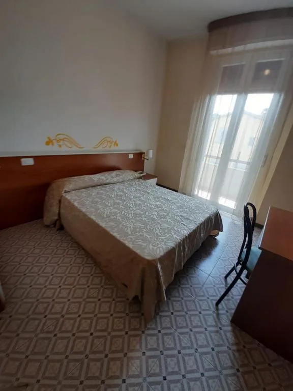 Economy Double Room — Mio Hotel Firenze