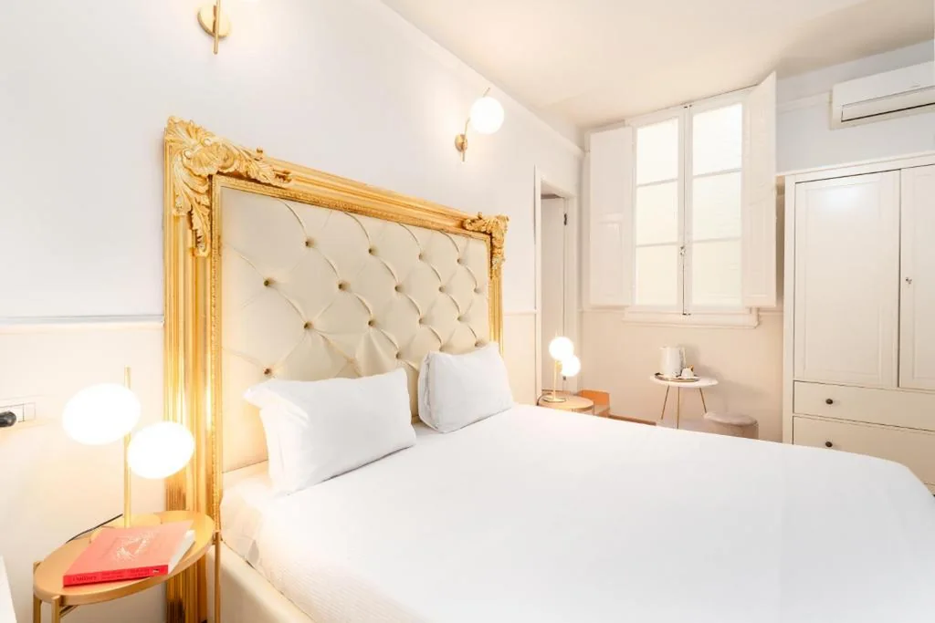 Camera Matrimoniale Economy — Residenza Conte di Cavour & Rooftop – dBe Hotels