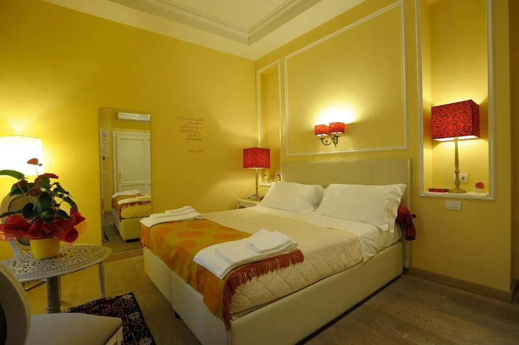 Camera Matrimoniale - Edificio Separato — Luxury B&B La Dimora Degli Angeli