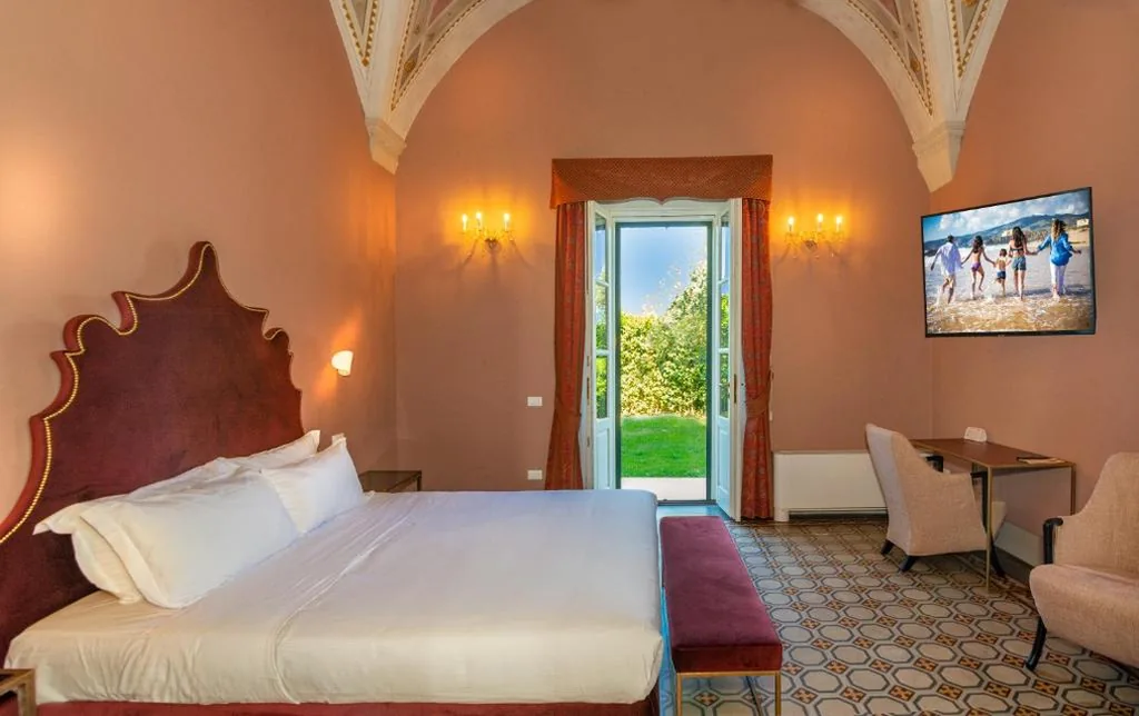 Executive Double Room — Hotel Villa San Michele