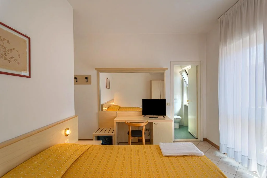 Double Room — Florentia Hotel