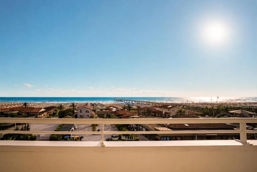 Camera Matrimoniale Fronte Mare con Balcone — Hotel Esplanade