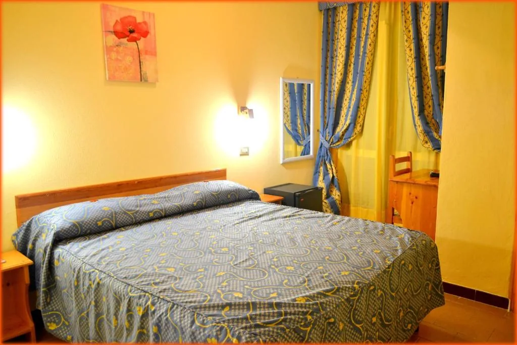 Camera Matrimoniale — Hotel Anfora