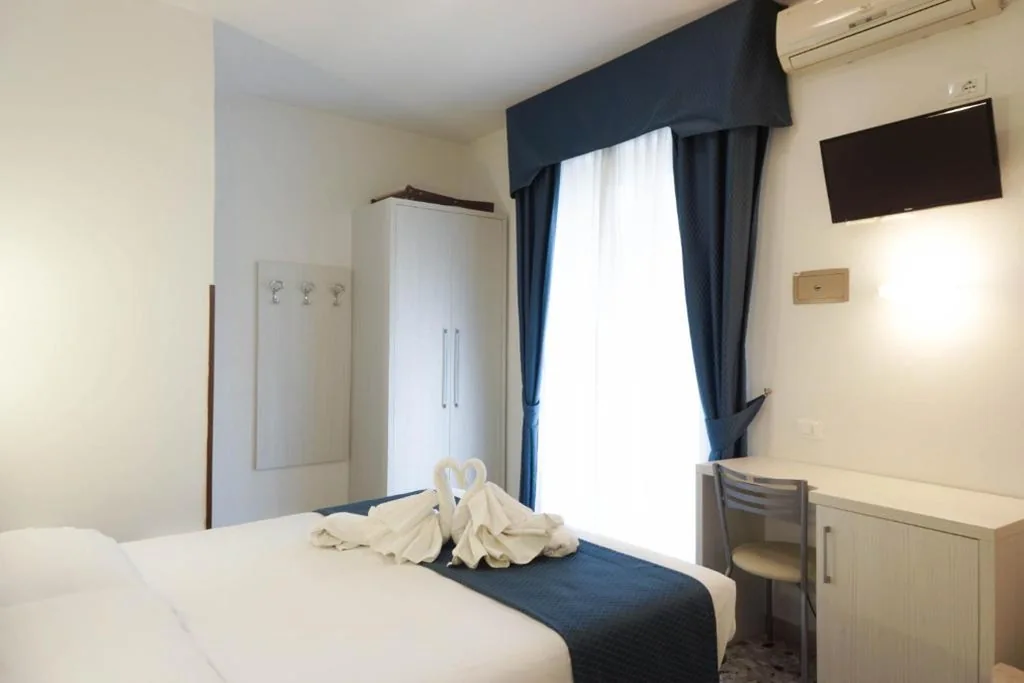 Double Room — Hotel Caribe
