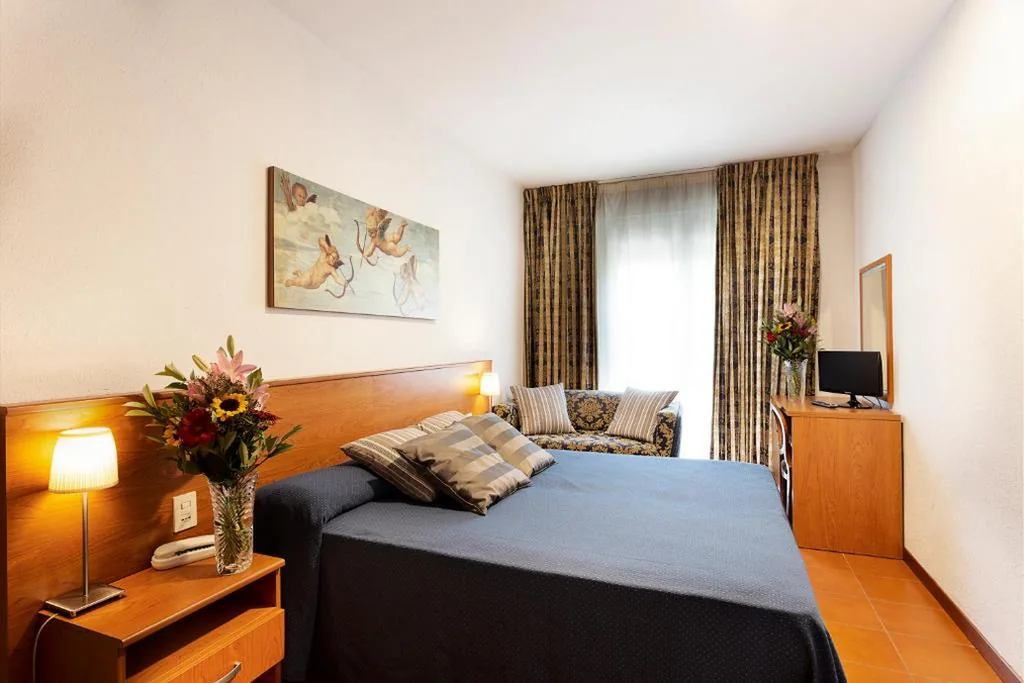 Double Room — Hotel Corolle