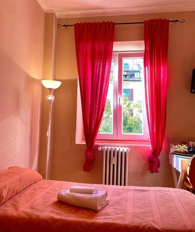 Double Room — Hotel Dali