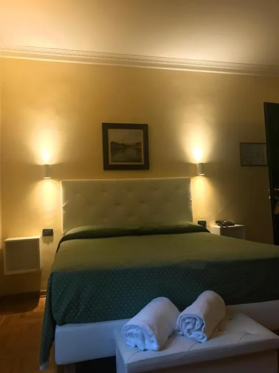 Double Room — Hotel Giglio