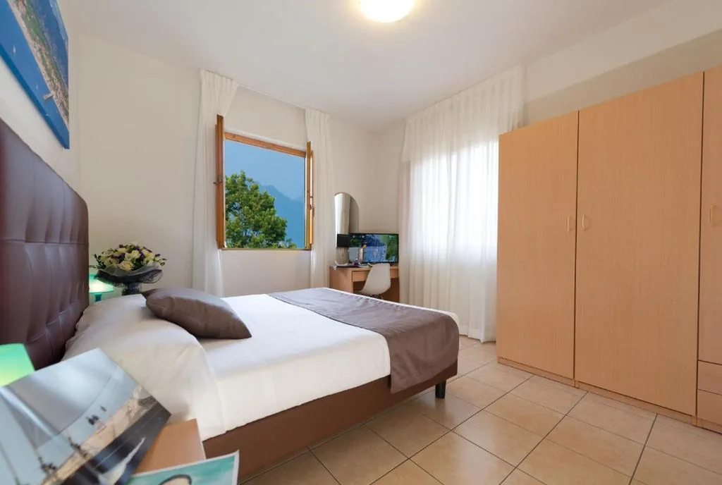 Double Room — Hotel La Pace