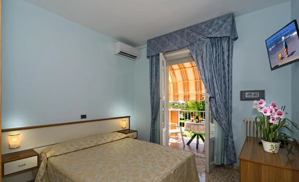 Camera Matrimoniale — Hotel Lido