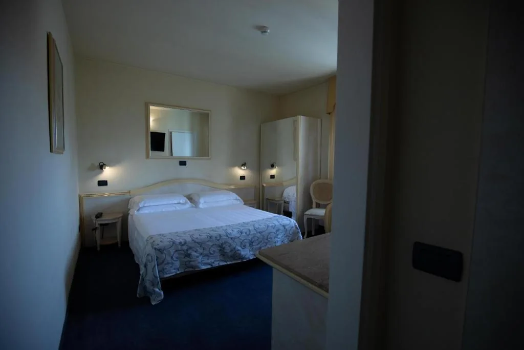 Camera Matrimoniale — Hotel London