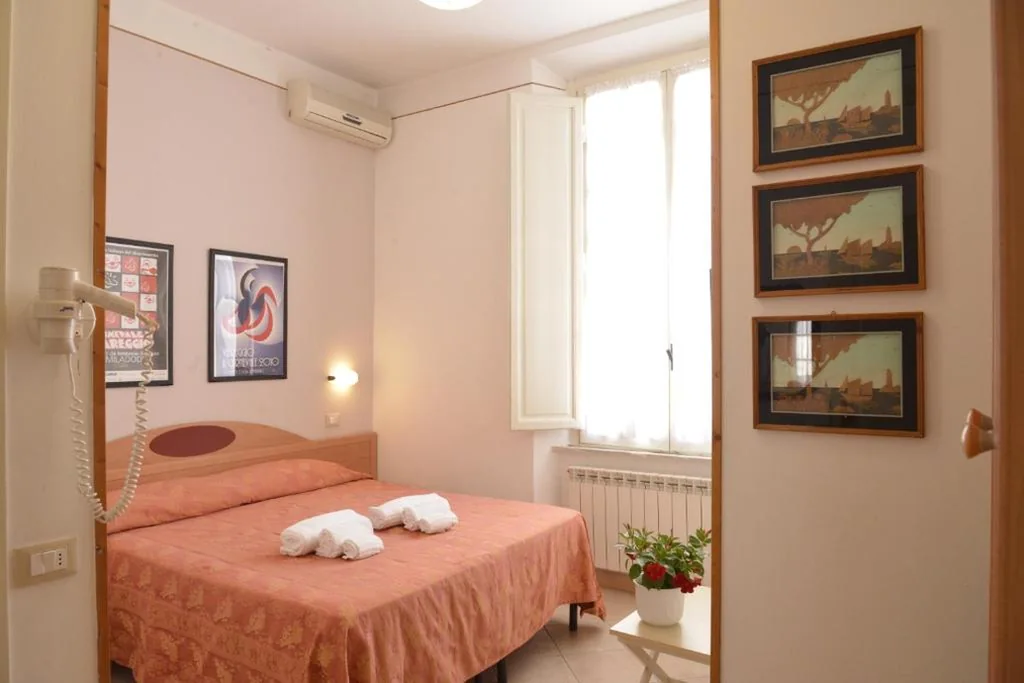 Camera Matrimoniale — Hotel Massimo