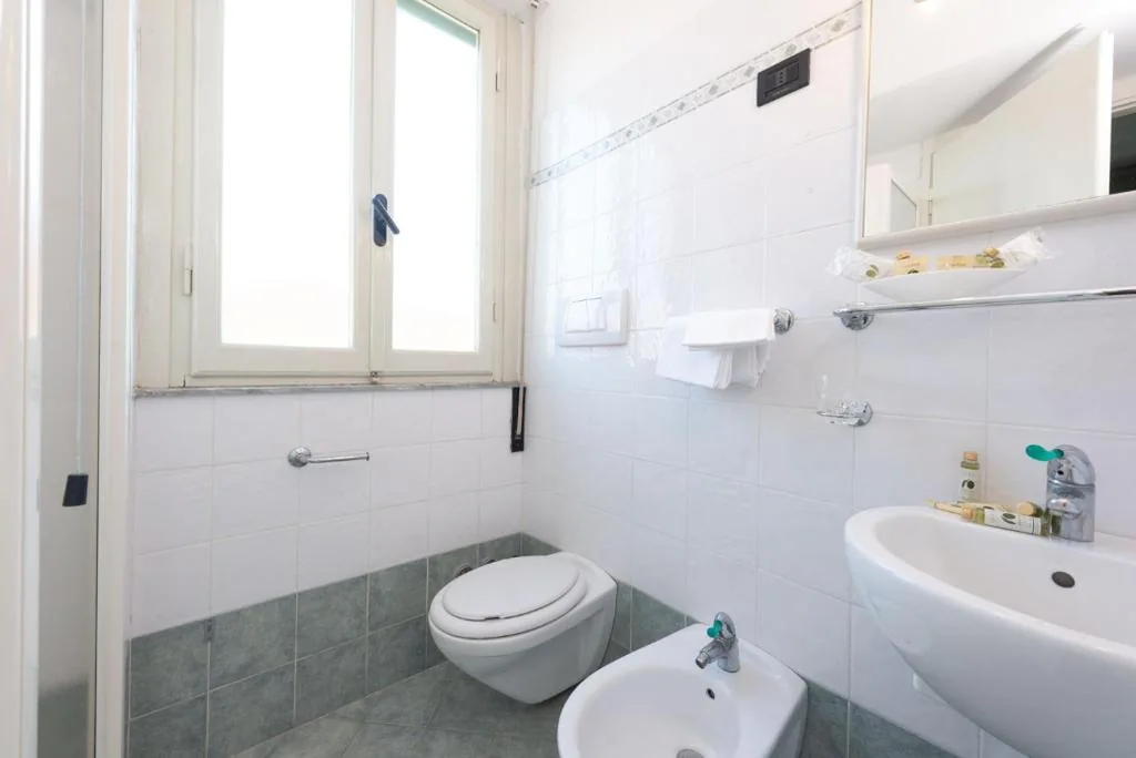 Double Room — Hotel Sirena
