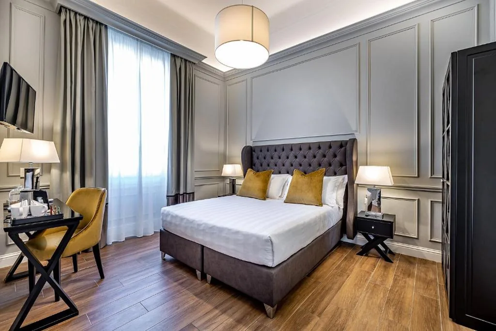 Camera Matrimoniale — Hotel Ungherese