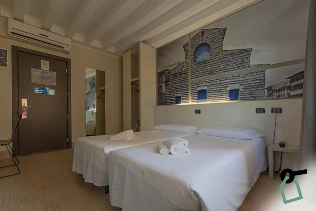 Double Room — Hotiday Firenze Guidoni