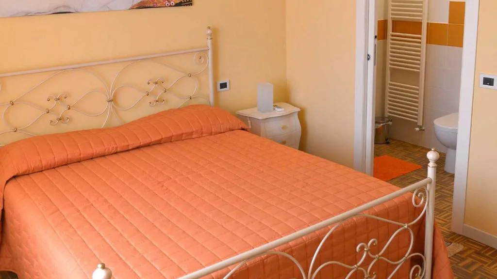 Double Room — La Locanda Francigena