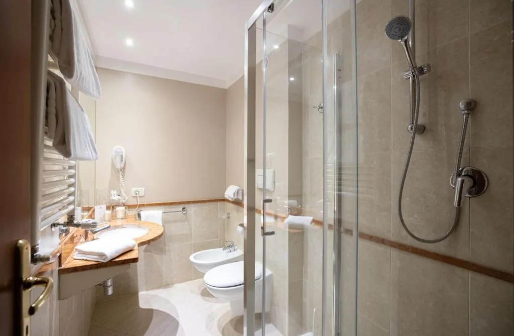 Double or Twin Room — Charme Hotel