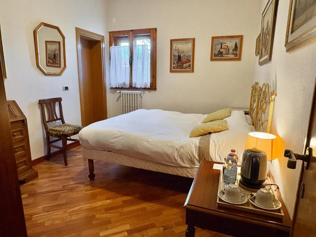 Camera Matrimoniale Piccola — B&B Casa Decimo
