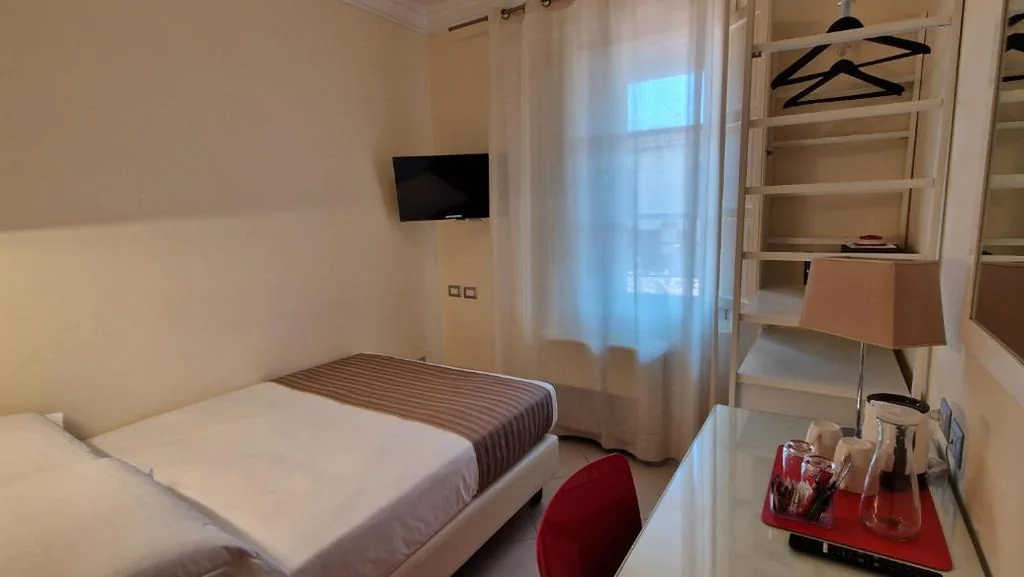 Small Double Room — Residenza Fiorentina