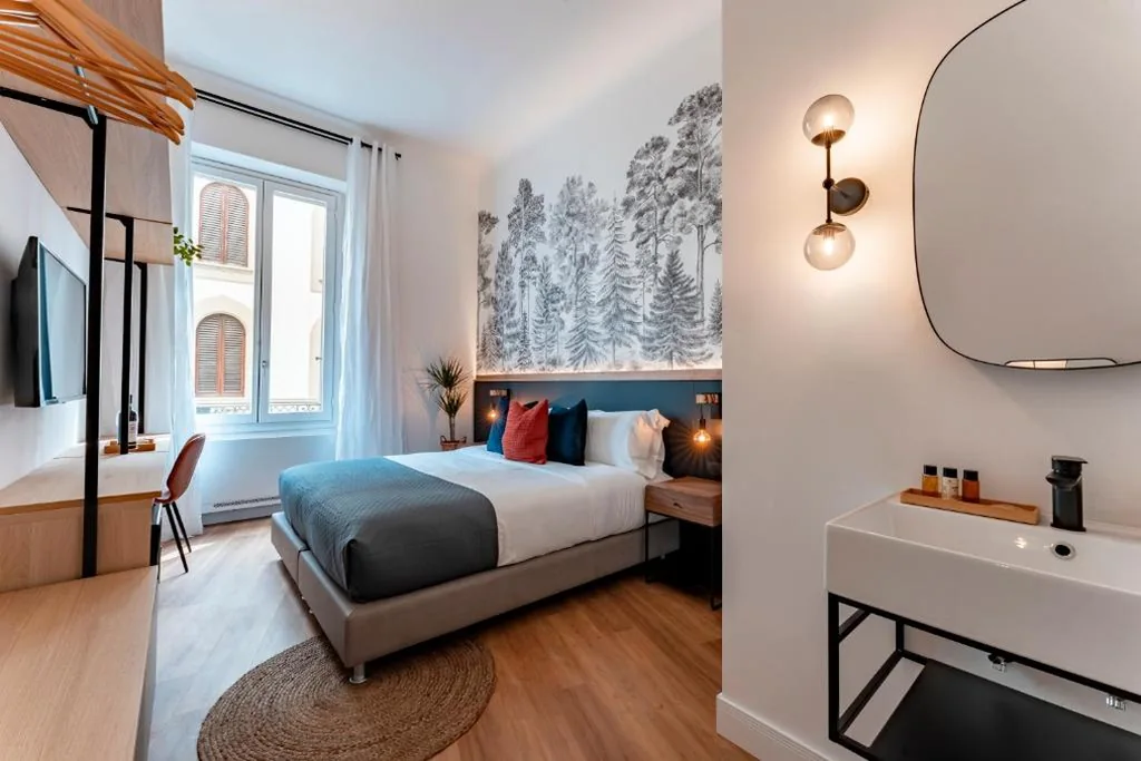 Small Double Room — Terra Artis Guest House