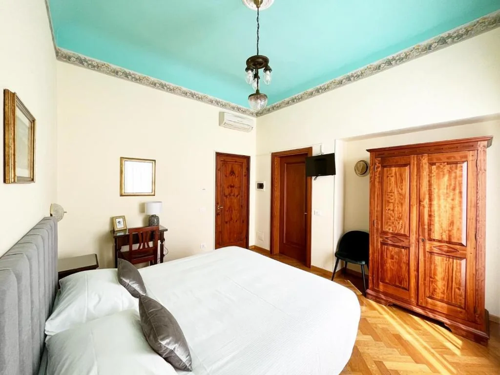 Standard Double Room — Cimabue 9