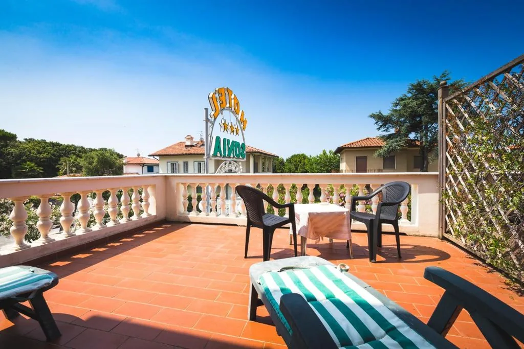 Camera Matrimoniale Standard con Balcone — Hotel Sonia