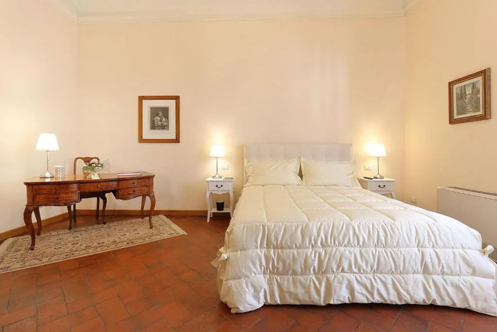 Standard Double Room — Dimora Bandinelli