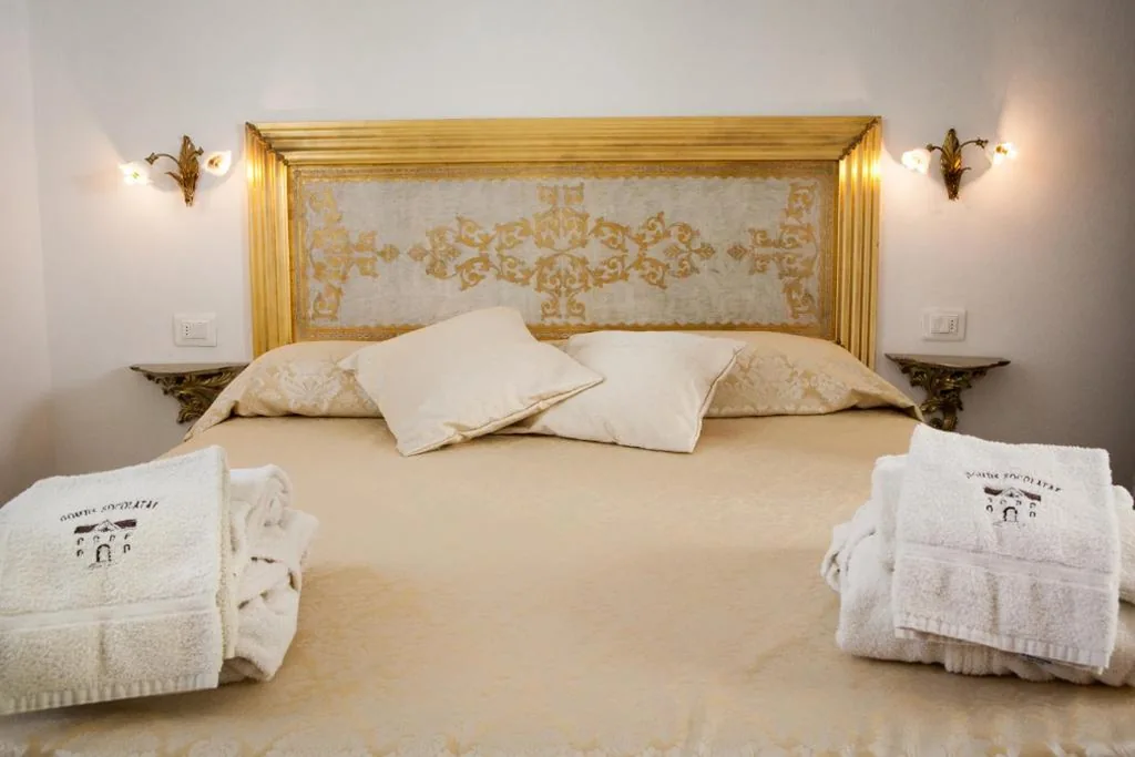 Standard Double Room — Domus Socolatae Residenza d’Epoca Charming B&B – Adults Only