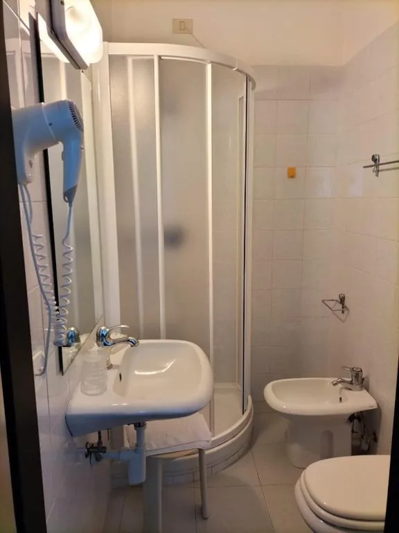 Standard Double Room — Hotel Aurora