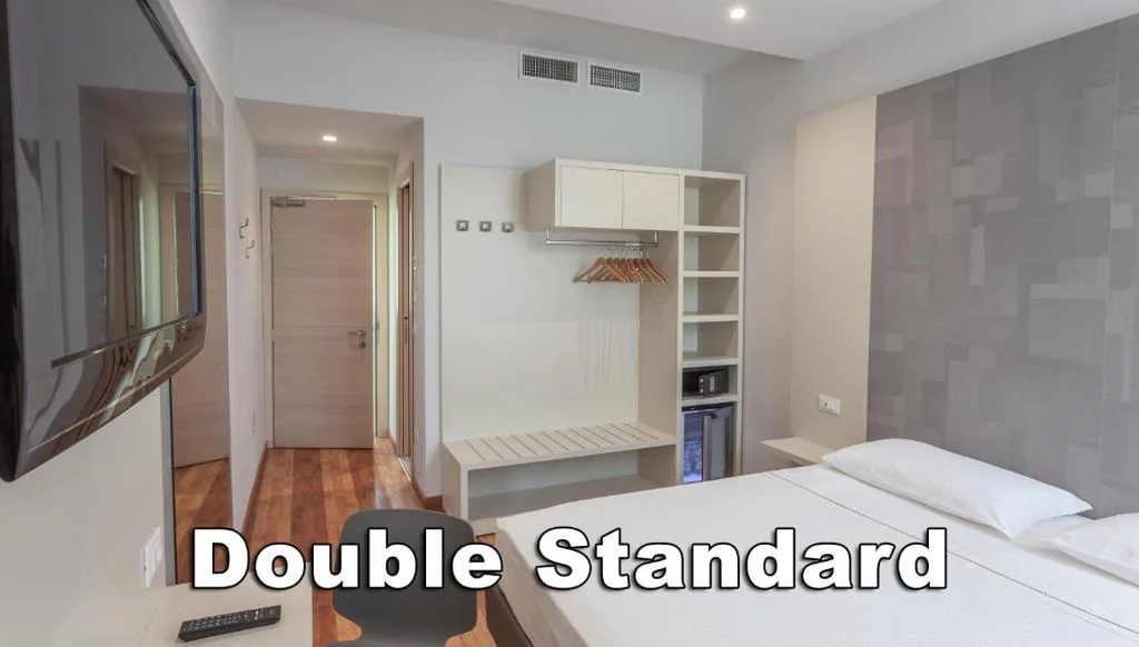 Standard Double Room — Hotel Boston