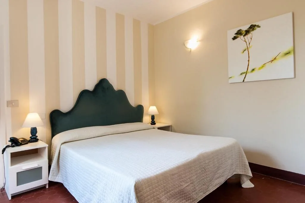 Camera Matrimoniale Standard — Hotel Club I Pini – Boutique Hotel & Residenza d’Epoca