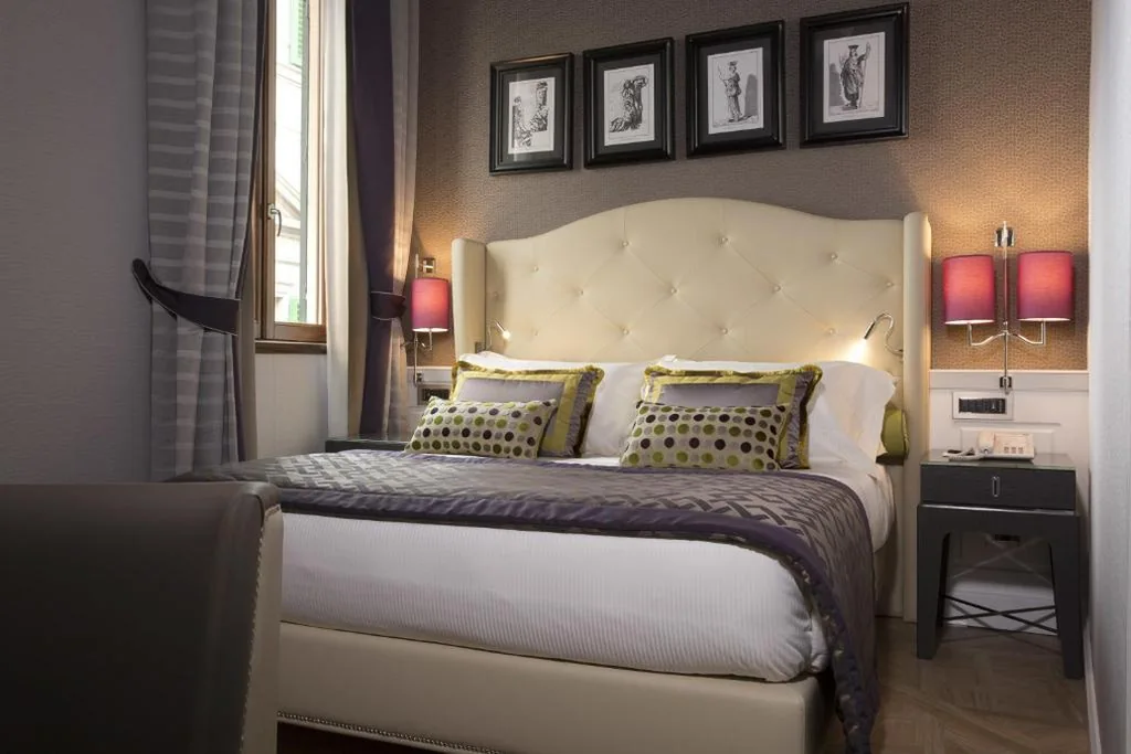 Standard Double Room — Hotel Spadai
