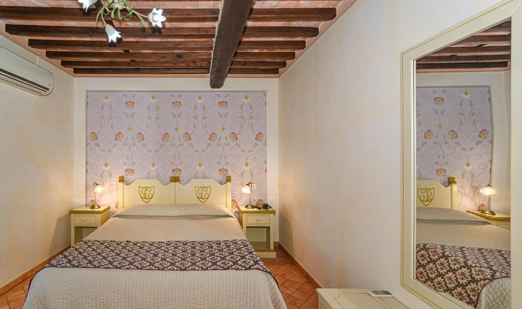 Camera Matrimoniale Standard — Hotel Villa Cheli