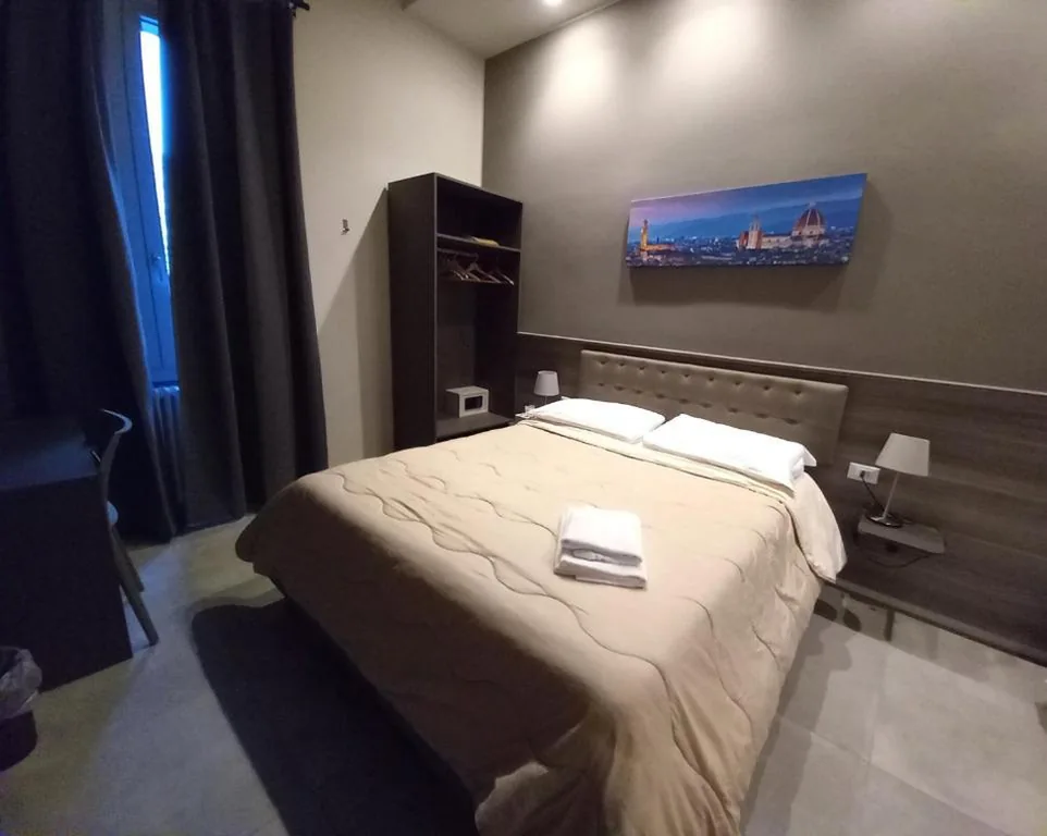Standard Double Room — La Corte di Firenze Bed and Breakfast