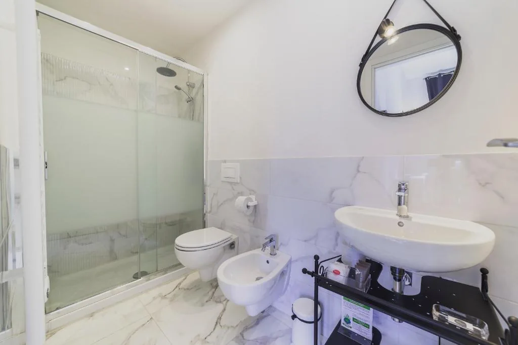 Camera Matrimoniale Standard — Lavagnini My Place B&B