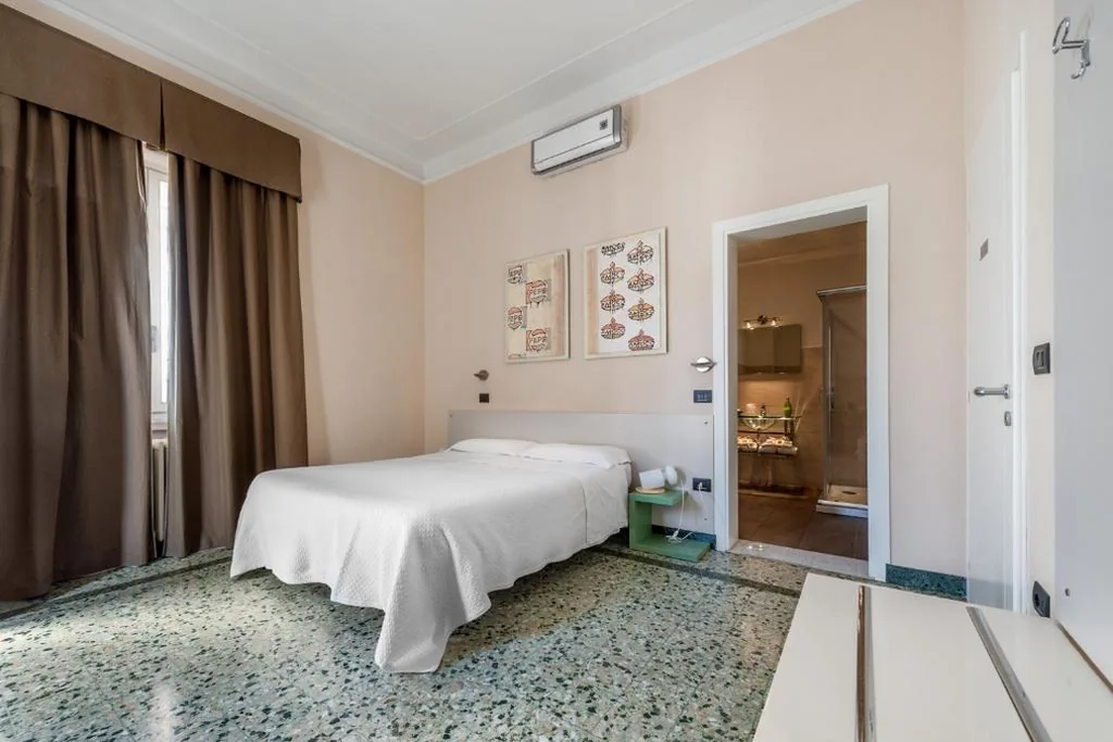 Standard Double Room — Lucca In Villa Elisa & Gentucca