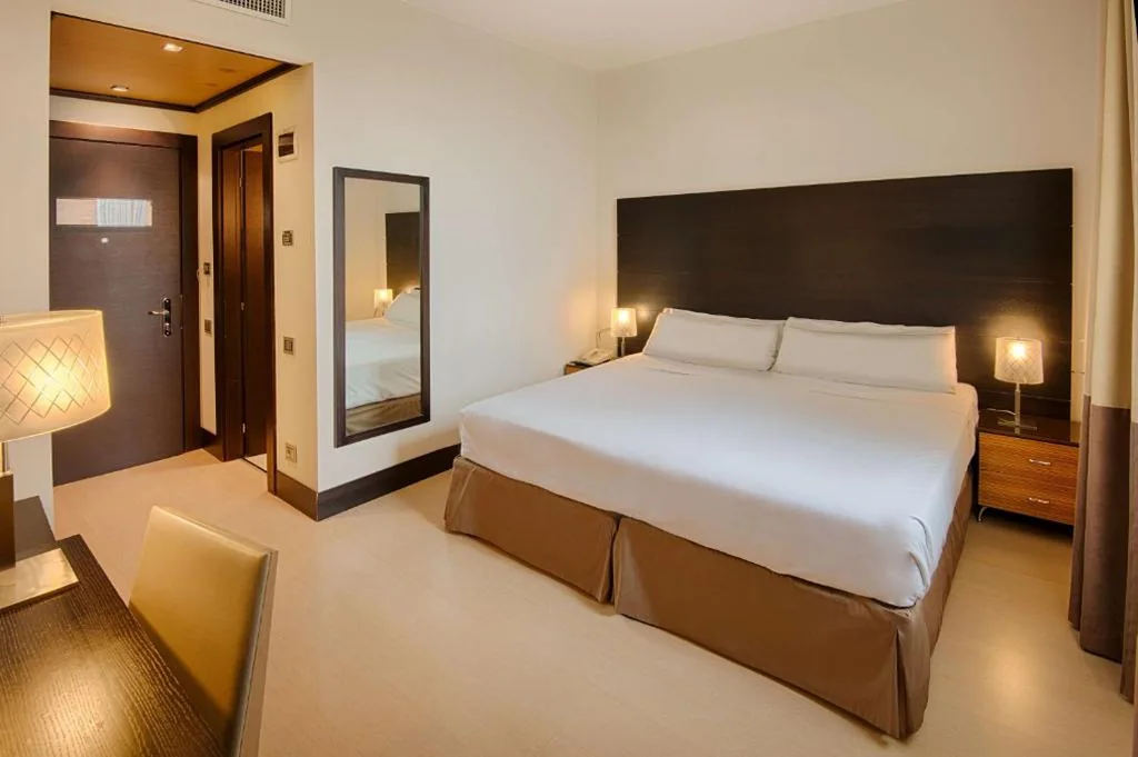Standard Double Room — NH Siena