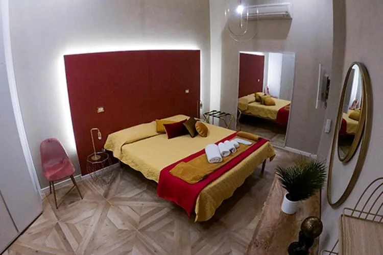Standard Double Room — PROVENZALE CASA