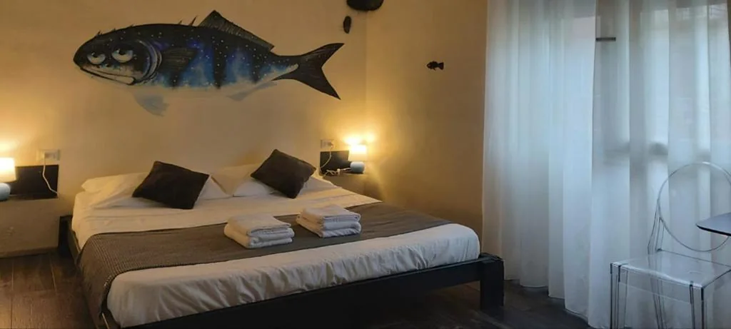Standard Double Room — Street Art Inn Florence