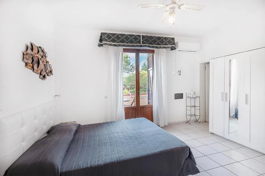 Superior Double Room (2 Adults + 1 Child) — Hotel Giardino