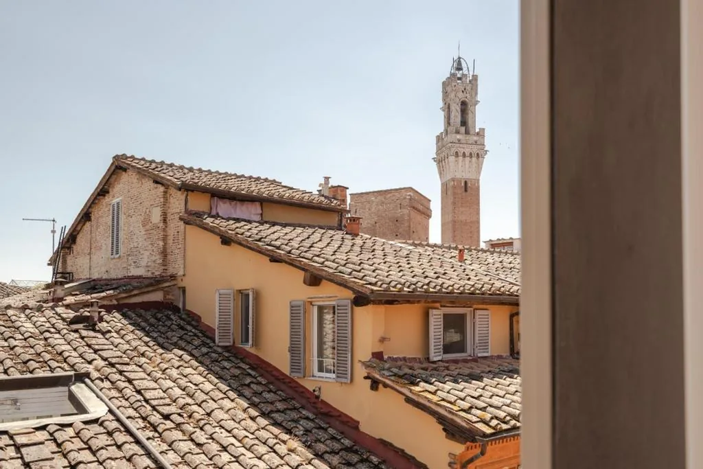 Camera Matrimoniale Superior — AmiRooms Affittacamere