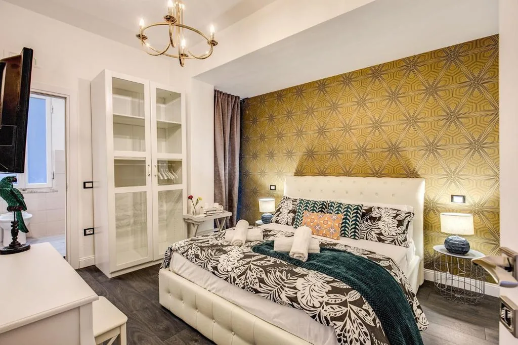 Superior Double Room — AwesHomeItaly – Hanging Gardens