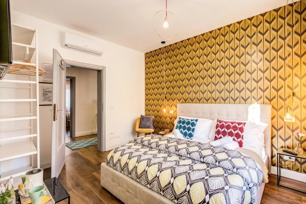 Superior Double Room — AwesHomeItaly – Vintage Rooms