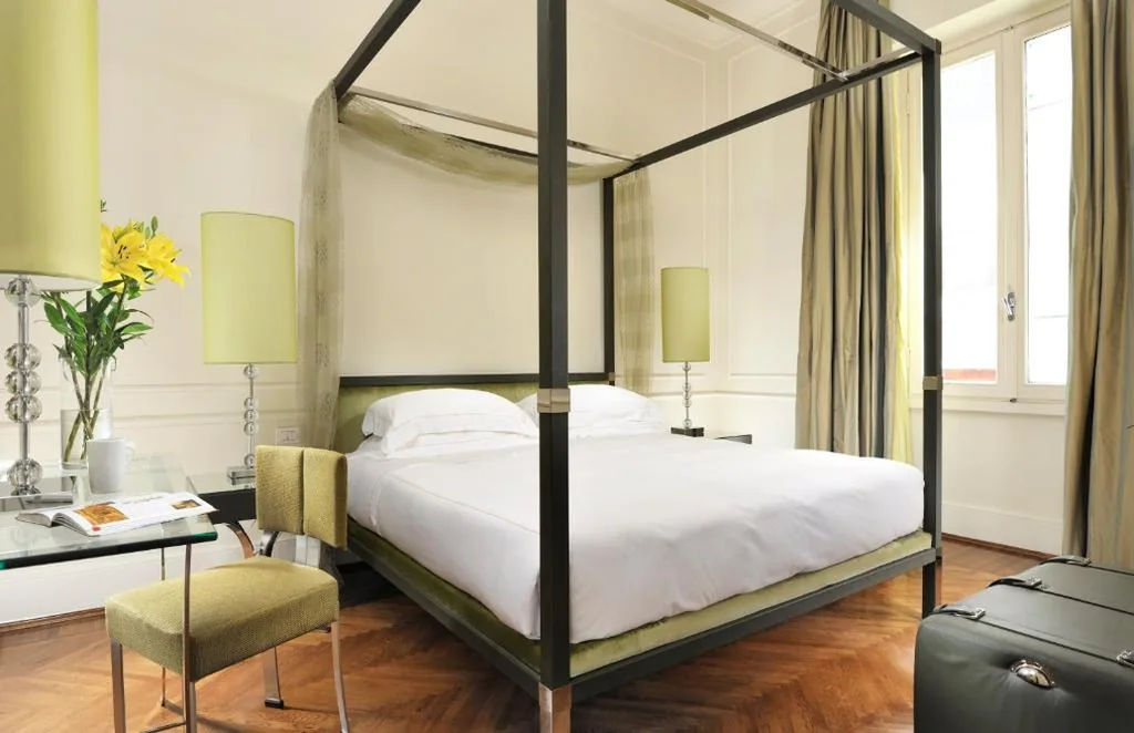 Superior Double Room — Brunelleschi Hotel