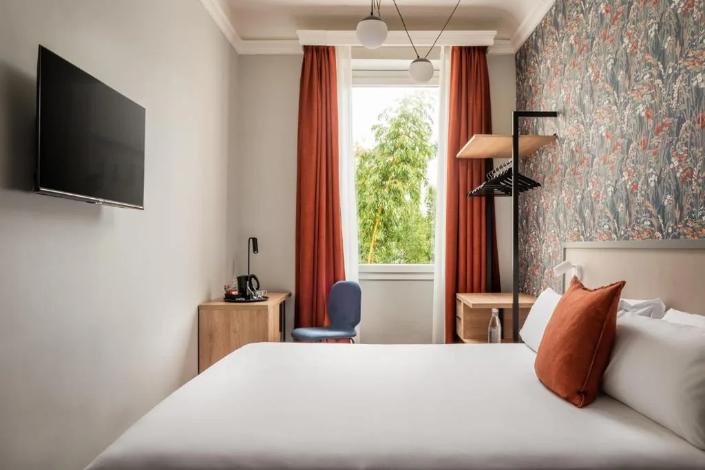 Superior Double Room — BYPILLOW Goldoni