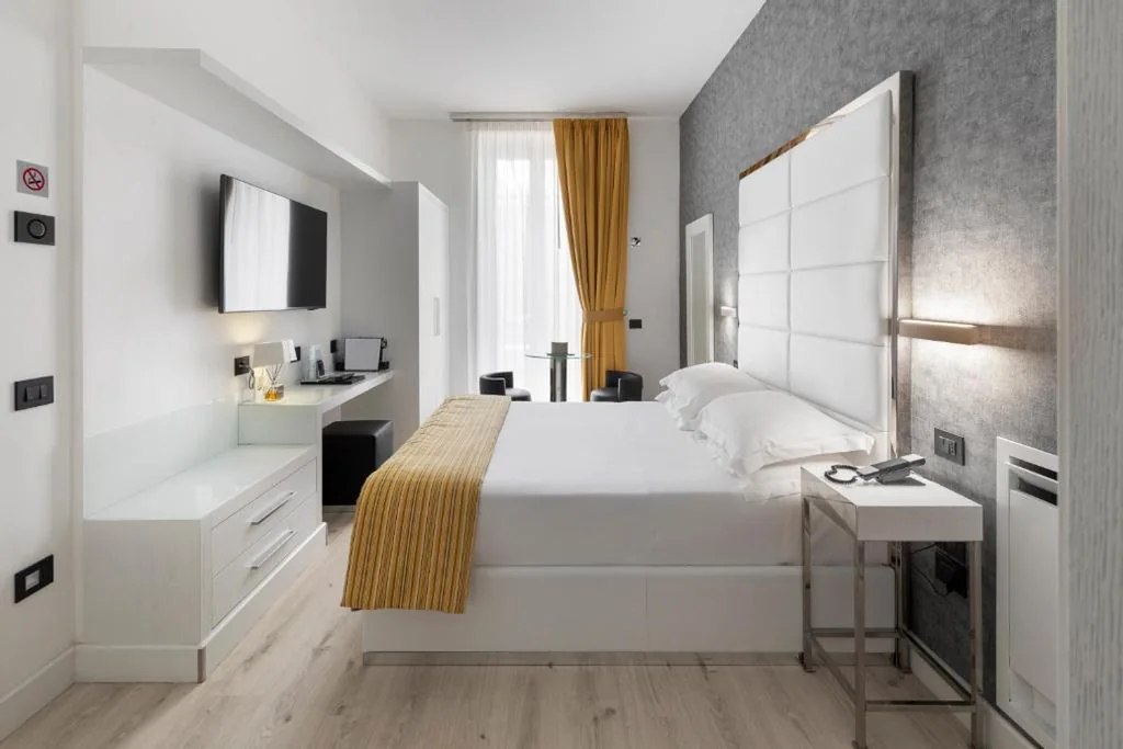 Superior Double Room with Terrace — LHP River Club