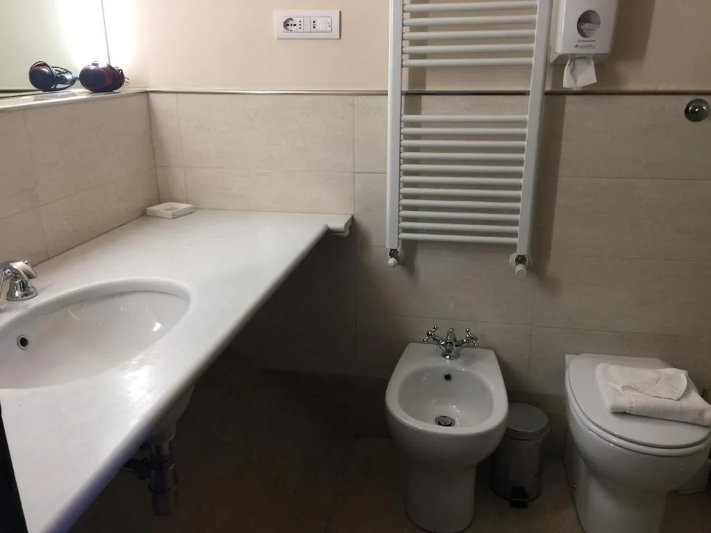 Superior Double Room with City View — Hotel Le Due Fontane