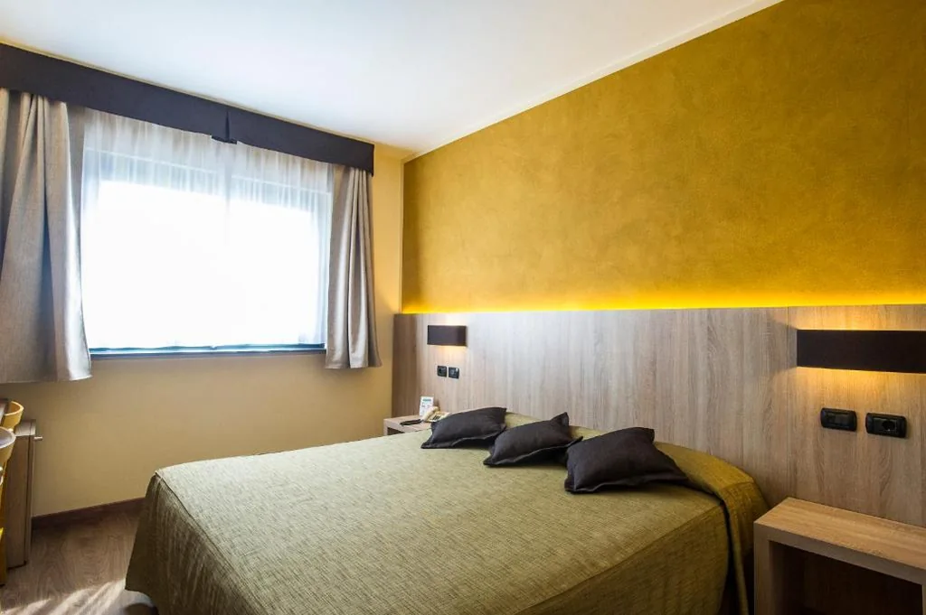 Superior Double Room with Garden View — Sangallo Park Hotel